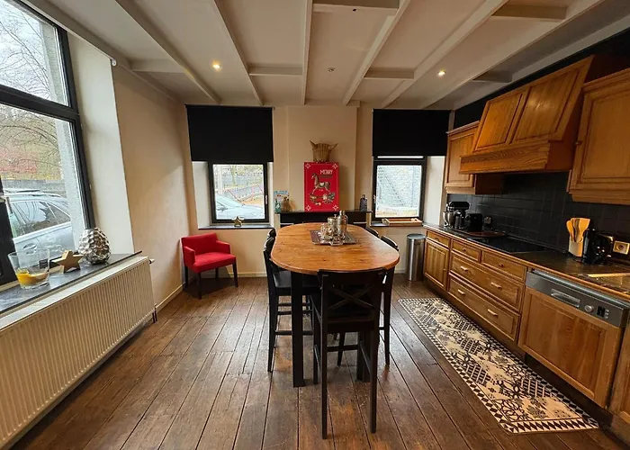 La Tête Dans Les Etoiles * Durbuy